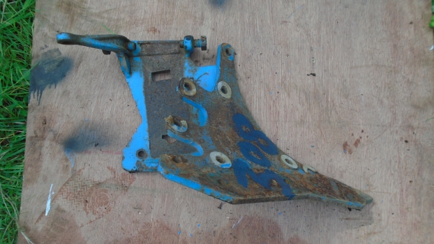 Westlake Plough Parts – Lemken Plough Bk12 Rh Frog (308) 