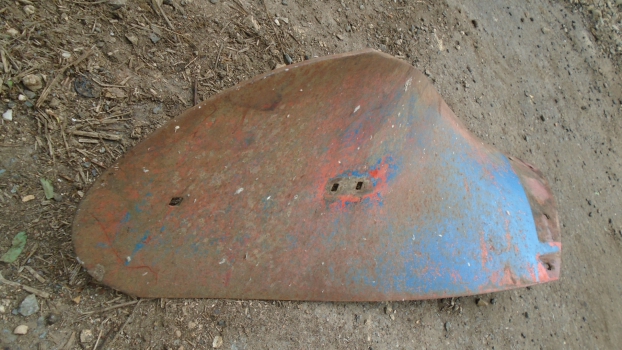 Westlake Plough Parts – Fiskas Plough Khn Mouldboard Rh (A)