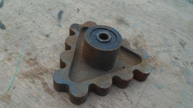 Westlake Plough Parts – Reekie Potato Harvester Triangle Sprocket 