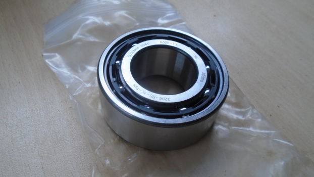 Westlake Plough Parts – Kverneland Plough 4 Bolt Hub Bearing 