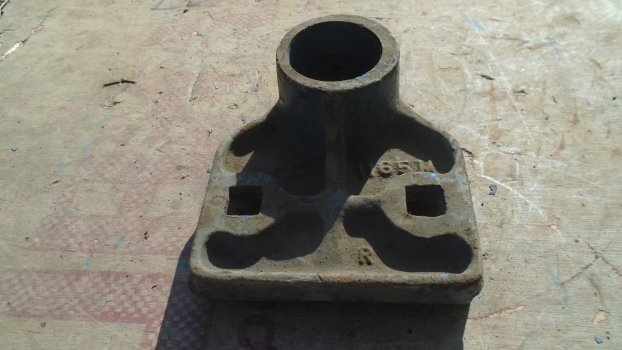 Westlake Plough Parts – Ransomes Implement Frame Casting Pc1165 
