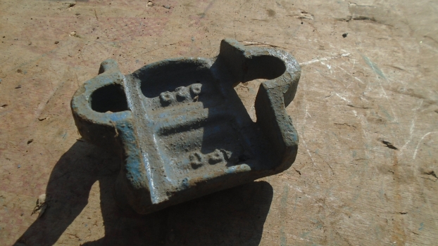 Westlake Plough Parts – Ransomes Trailing Plough Disc Stem Casting Old Type Bean Pc929 