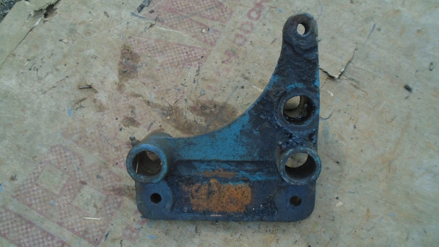 Westlake Plough Parts – Ransomes Mg Ts42 Plough Frame Casting Pc1668 