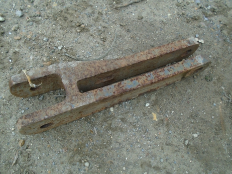 Westlake Plough Parts – FORDSON DRAWBAR BRACKET E27N