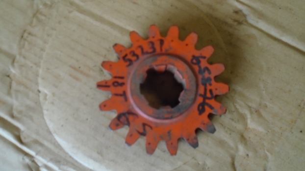 Westlake Plough Parts – Howard Rotavator 18 Tooth Gear 53237 (code11) 