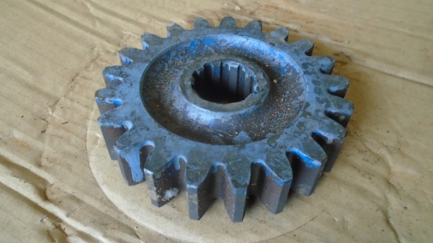 Westlake Plough Parts – Howard Rotavator 21 Tooth Gear 10 Spline 650050 (code13) 