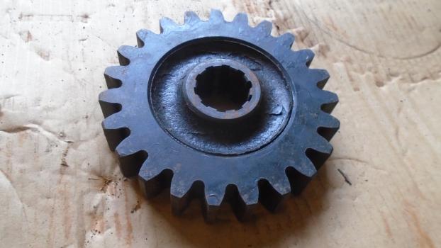 Westlake Plough Parts – Howard Rotavator 23 Tooth Gear 10 Spline (code24) 