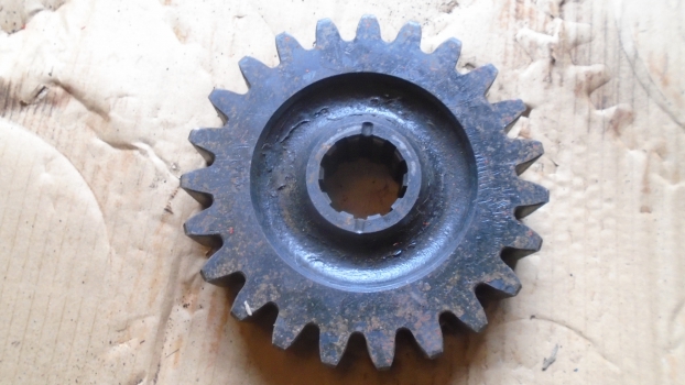 Westlake Plough Parts – Howard Rotavator 23 Tooth Gear 10 Spline (code24) 