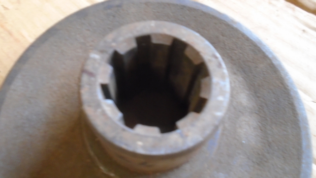 Westlake Plough Parts – Howard Rotavator 28 Tooth Crown Wheel Gear 8 Spline 956924 