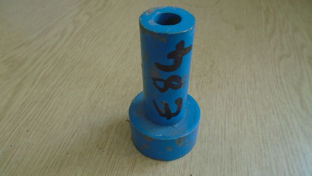 Westlake Plough Parts – Ransomes Johnson Semi Mounted Potato Hoover Lifter Roller Center Bushes E84 