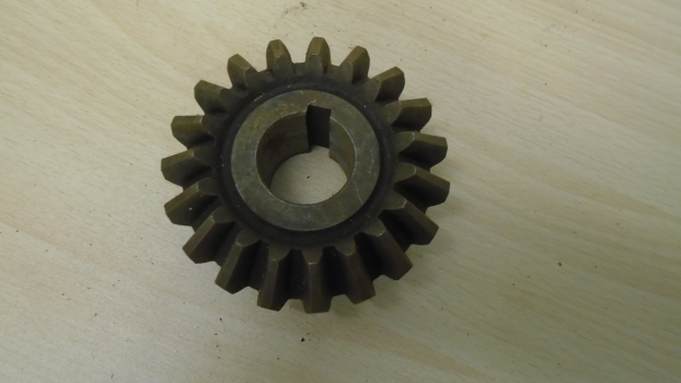 Westlake Plough Parts – PZ Mower cutter CM265 185 OUTER DRUM TOP SHAFT DRIVE VGET22 