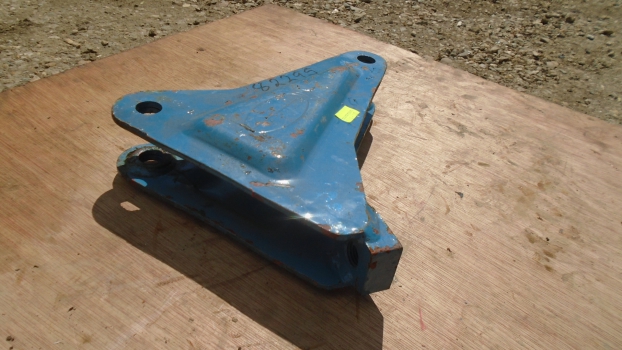 Westlake Plough Parts – Overum Plough Reset Bracket 82295 