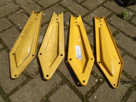 Westlake Plough Parts – NEW HOLLAND COMBINE BALER YELLOW ARMS 80334017 X4