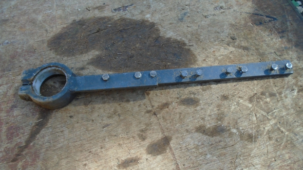 Westlake Plough Parts – New Holland Combine Knife Head Bracket 420236301 