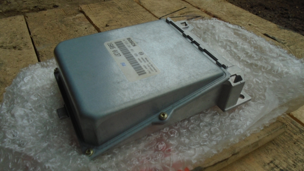 Westlake Plough Parts – Deutz Fahr Tractor Implement Combine Part 16050137 Bosh Control Box X1 