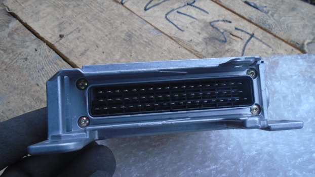 Westlake Plough Parts – Deutz Fahr Tractor Implement Combine Part 16050137 Bosh Control Box X1 