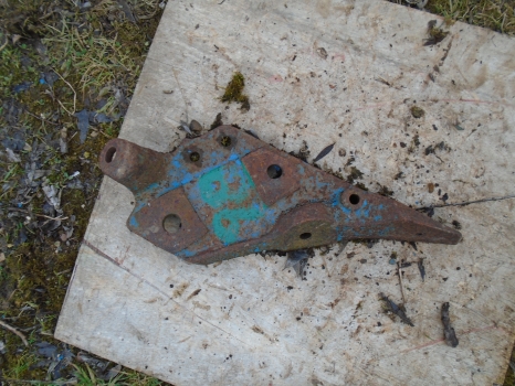 Westlake Plough Parts – Ransomes Yl Lh Plough Frog (98) 