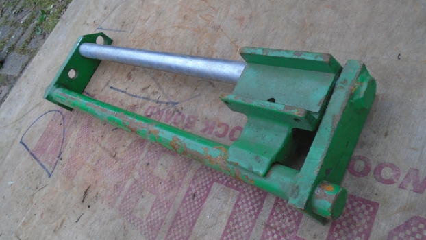 Westlake Plough Parts – John Deere Tractor Implement Combine Part Ae31568 Holder 