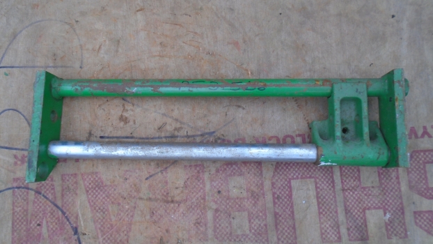 Westlake Plough Parts – John Deere Tractor Implement Combine Part Ae31568 Holder 