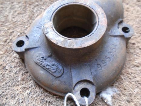 Westlake Plough Parts – FORD TRACTOR SUPER MAJOR ENFO LEVE BOX HOUSING