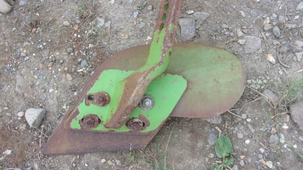 Westlake Plough Parts – Dowdeswell Plough Pin Type Skimmer Rh (d14) 
