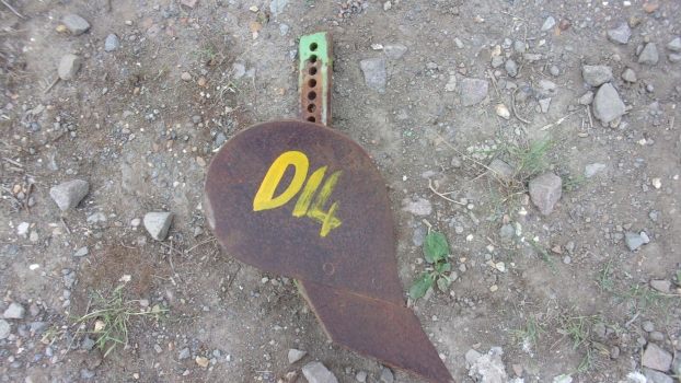Westlake Plough Parts – Dowdeswell Plough Pin Type Skimmer Rh (d14) 