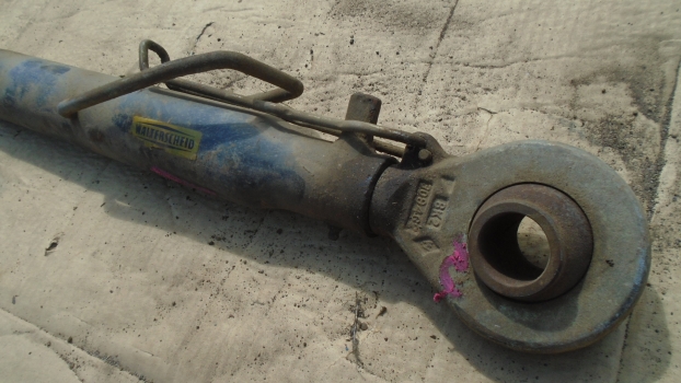Westlake Plough Parts – TRACTOR TOP LINK USED WALTERSCHEID NO.2 