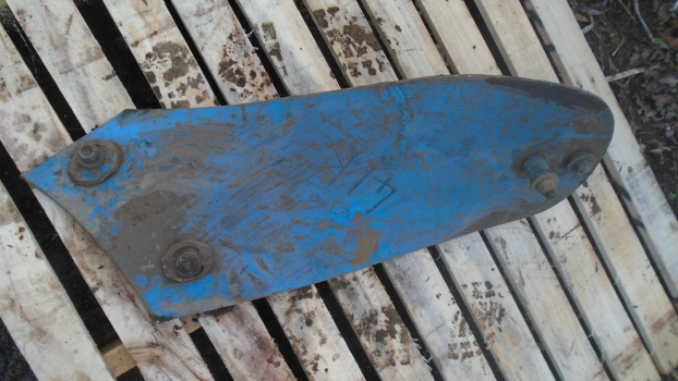 Westlake Plough Parts – RANSOMES PLOUGH EPIC LH 41K MOULDBOARD GENUINE 