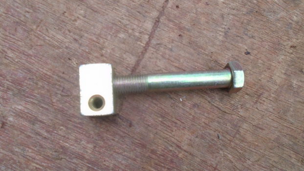 Westlake Plough Parts – Jf Mower Bolt & Double Threaded Block 