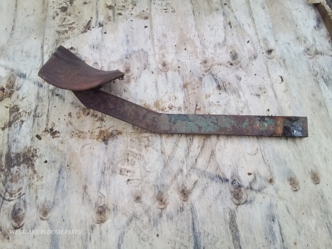 Westlake Plough Parts – Kverneland Model L LH Skimmer Assembly 