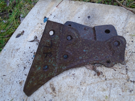 Westlake Plough Parts – RANSOMES PLOUGH FROG Dmc Pc715 R H (7 R)