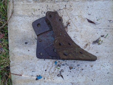 Westlake Plough Parts – RANSOMES PLOUGH FROG Dmc Pc715 R H (7 R)