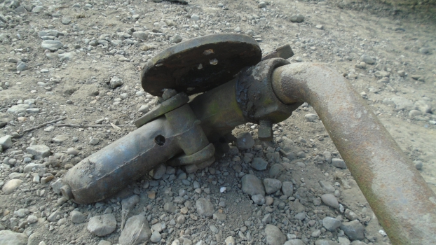 Westlake Plough Parts – Ransomes Trailing Plough Ts46 Rear Furrow Wheel Arm Assembly 