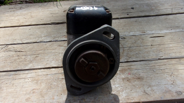Westlake Plough Parts – Tractor Engine Caterpillar Magneto Wico Series A (M1) 