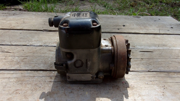 Westlake Plough Parts – Tractor Engine Caterpillar Magneto Wipac Series A 946C 813305 (O1) 