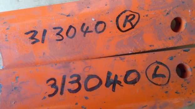 Westlake Plough Parts – Howard Rotavator Brackets Pair 313040 Pair 