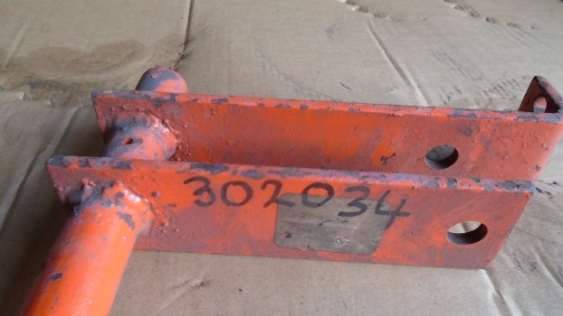Westlake Plough Parts – Howard Rotavator Bracket 302034 