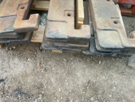 Westlake Plough Parts – CASE TRACTOR front weights underslung set 12 
