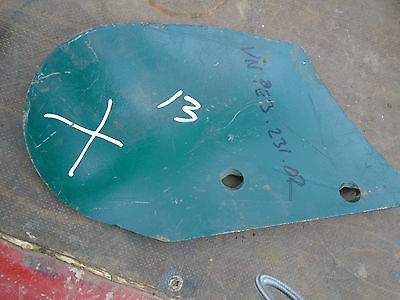 Westlake Plough Parts – VOGEL AND NOOT PLOUGH SKIM MOLD BOARD RH PN- LZ136602