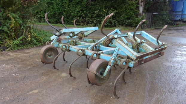 Westlake Plough Parts – Spring Tine Harrow Complete with depth wheels 
