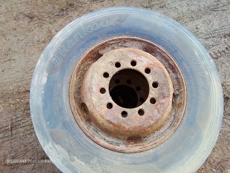 Westlake Plough Parts – Trailer Wheels 265/70/19.5 Set of 4 