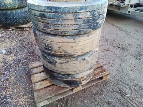 Westlake Plough Parts – Trailer Wheels 265/70/19.5 Set of 4 