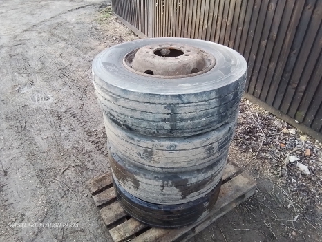 Westlake Plough Parts – Trailer Wheels 265/70/19.5 Set of 4 