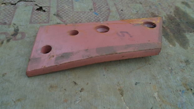 Westlake Plough Parts – Overum Plough Point Socket 94612 Rh 
