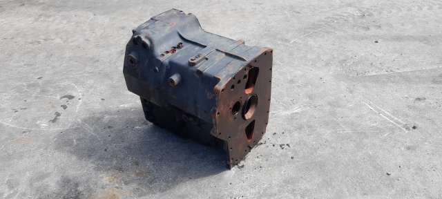  Deutz-fahr Agroton 106 ZF Tran ZF Transmission  Housingstamped Number: 2093401026
