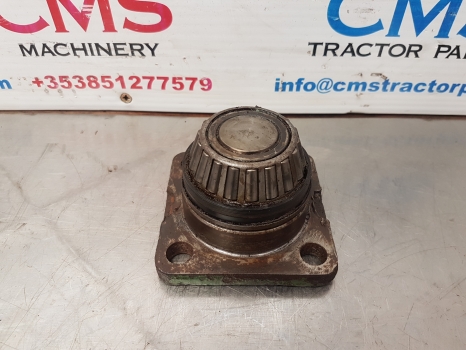  John Deere 6200 Front Axle Kin Front Axle Pivot Pinpart Numbers: T188397 T151074 