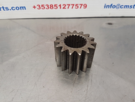  Ford Carraro 709 7810 Front AX Front Axle Sun Gear Z15REMOVED From The Carraro 70