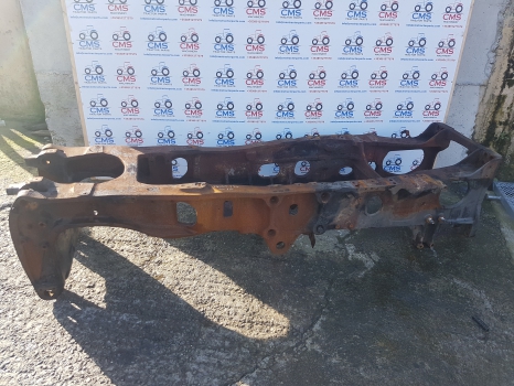  Fendt 724 S4. 714 716 718 720  Frame Assyremoved From: 724PART Number: 7373001710