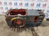 New Holland Tm130 Transmission Housing 5186286, 47127697, 51865439, 5186543  1995,1996,1997,1998,1999,2000,2001,2002,2003,2004,2005,2006,2007,2008,2009,2010New Holland Tm125, Case MXM Transmission Housing 5186286, 47127697, 51865439 5186286, 47127697, 51865439, 5186543  120 130 140 155 TM115  TM120  TM125  TM130 TM135  TM140  TM155  TM165    NEW