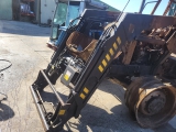 Case Mxm120 Front Loader Complete rossmore loader  2002,2003,2004,2005,2006,2007,2008Case MXM120, MXM140, MXM130 New Holland TM120, TM140, TM150 ROSSMORE LOADER rossmore loader  110 115 120 130 135 140 150 155 165 TM115  TM120  TM125  TM130 TM135  TM140  TM150  TM155  TM165  Front Loader Assy

Manufacturer: Rossmore

Delivery: collection only or delivery within Co.Cork area

Needs some work. Lift cylinders need new seals. Control valve joystick is missing.

is comming complete with all brackets. 

NOT AVAILABLE FOR PARTS

Removed from Case MXM120 1437-060525-170347058 GOOD